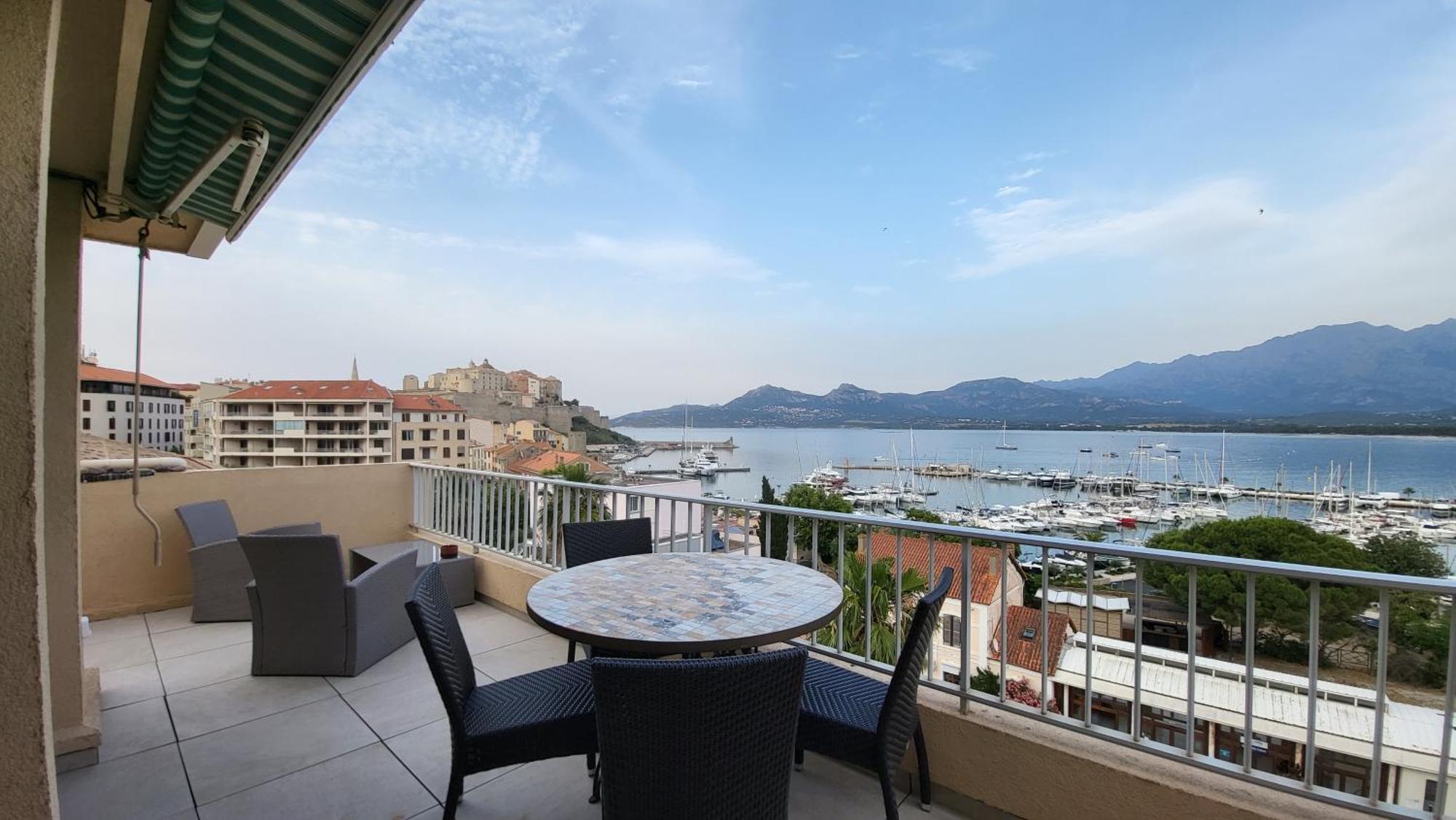 Appartement Sur La Baie, En Centre Ville Calvi  Buitenkant foto
